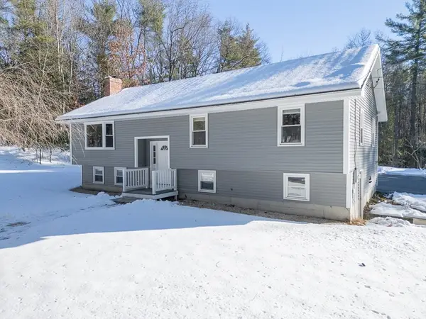 154 Townsend St, Pepperell, MA 01463