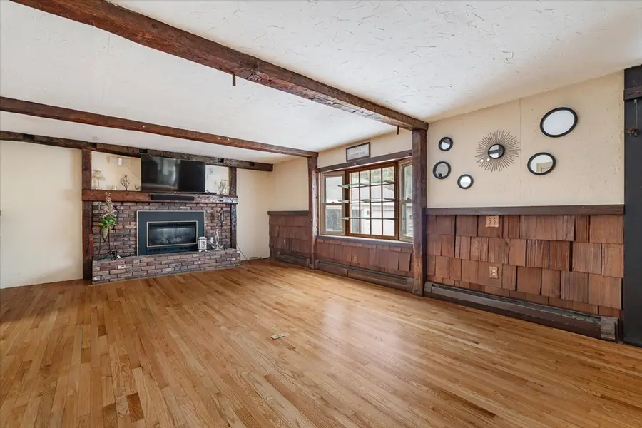 250 Shrewsbury St, Holden, MA 01520 - #2