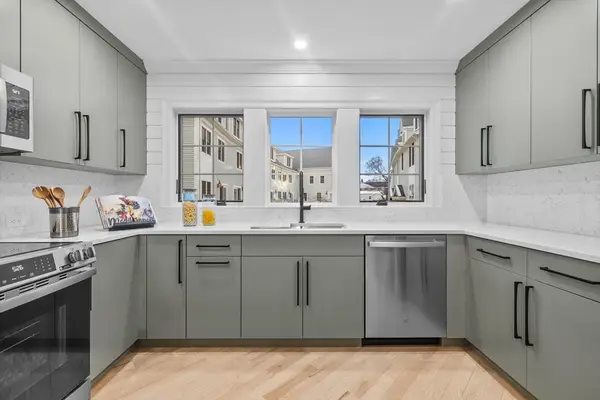 5 Chatham St #5, Watertown, MA 02472