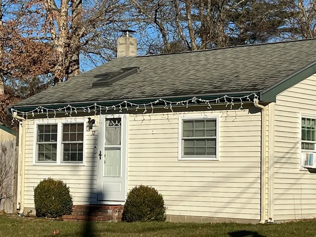32 Doreen Way, Carver, MA 02330 - Image #1