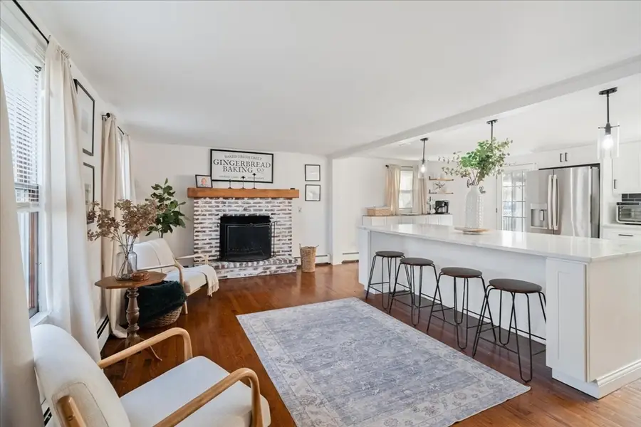 127 Sheraton Ave, Somerset, MA 02725 - Image #2