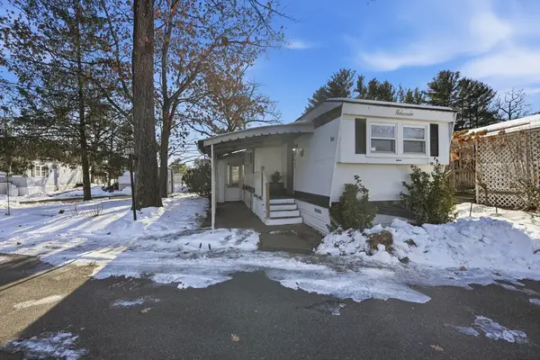 404 Southwick Rd #34A, Westfield, MA 01085