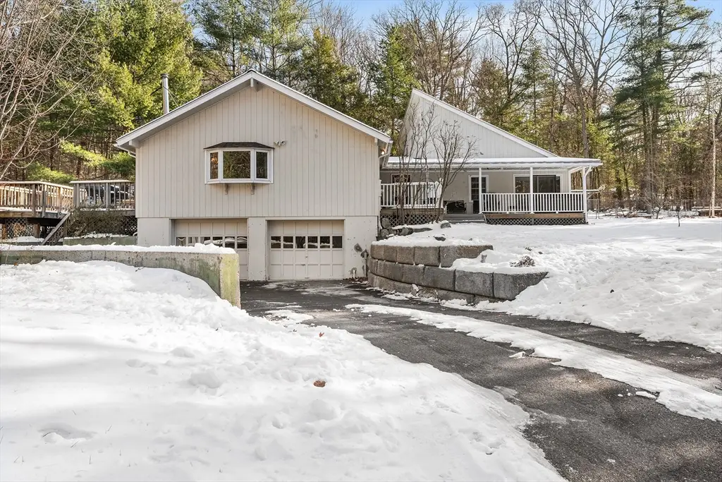 107 Old Mill Rd, Harvard, MA 01451 - Image #1