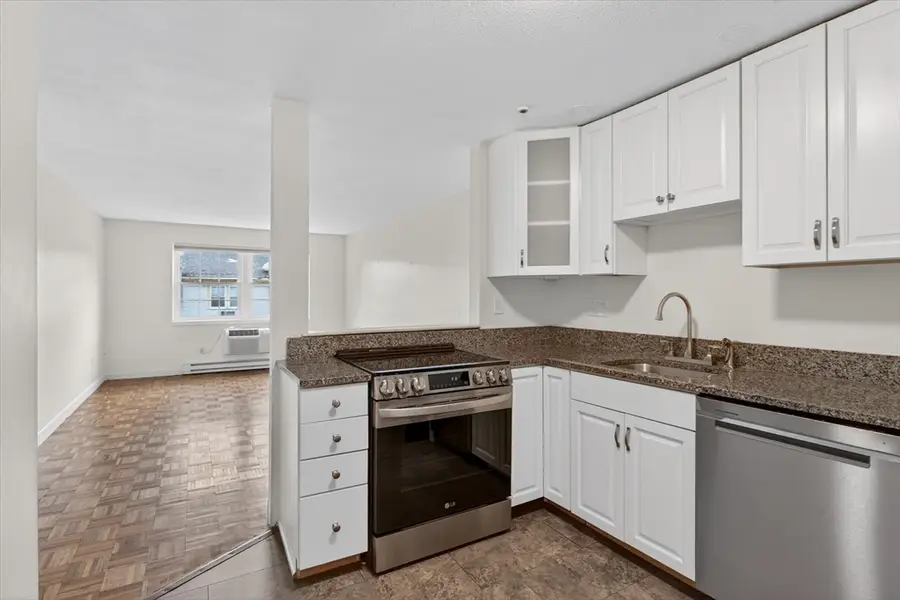 881 Main St #9, Walpole, MA 02081 - Image #3