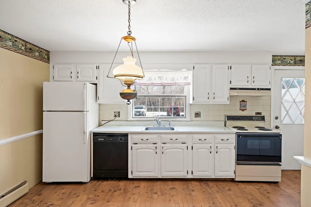 4 Shawsheen Road #2, Lawrence, MA 01843 - Image #1