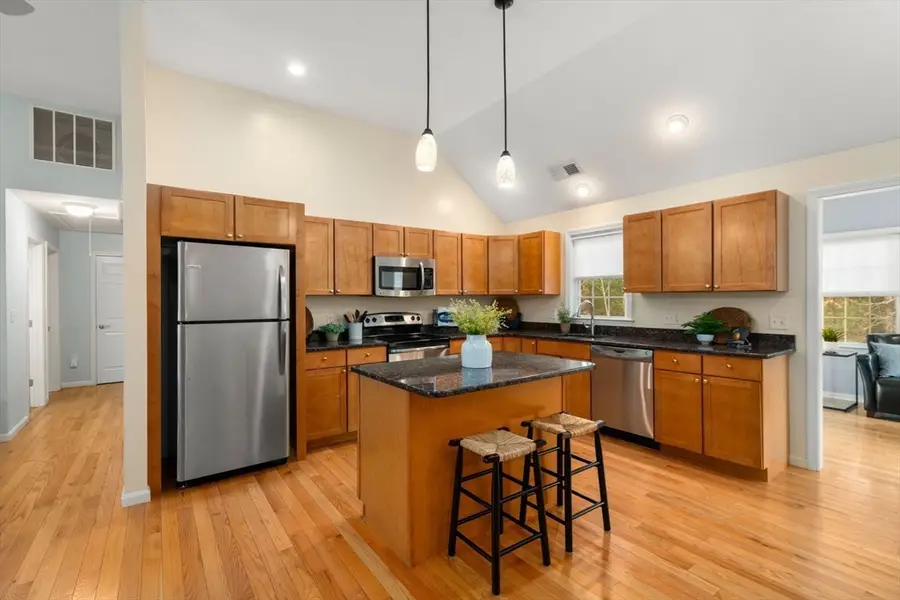 42 Brewster Rd #42, Stoughton, MA 02072 - Image #3