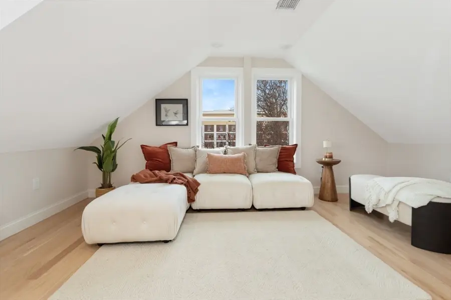 157 Boston Ave #3, Somerville, MA 02144 - Image #3