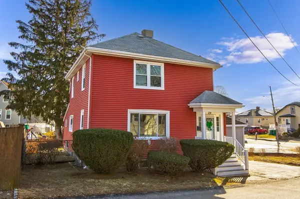 29 Lake View Place, Lynn, MA 01904
