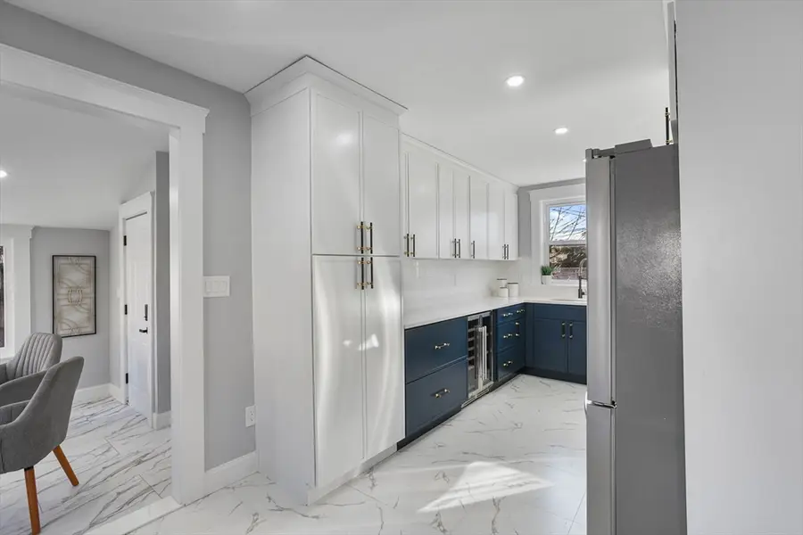 29 Lake View Place, Lynn, MA 01904 - Image #3