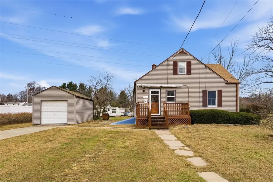 41 Susan Ave, South Hadley, MA 01075 - Image #3