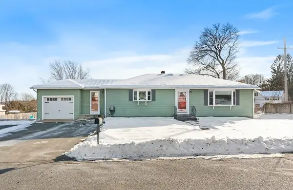 7 Saint Paul St, Fitchburg, MA 01420