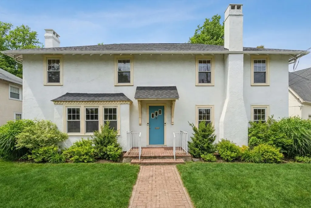 312 Edge Hill Rd, Milton, MA 02186 - Image #1