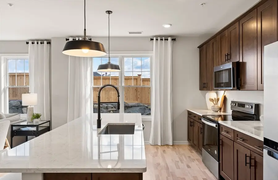 6 Stratton Drive #307, Woburn, MA 01801 - Image #3