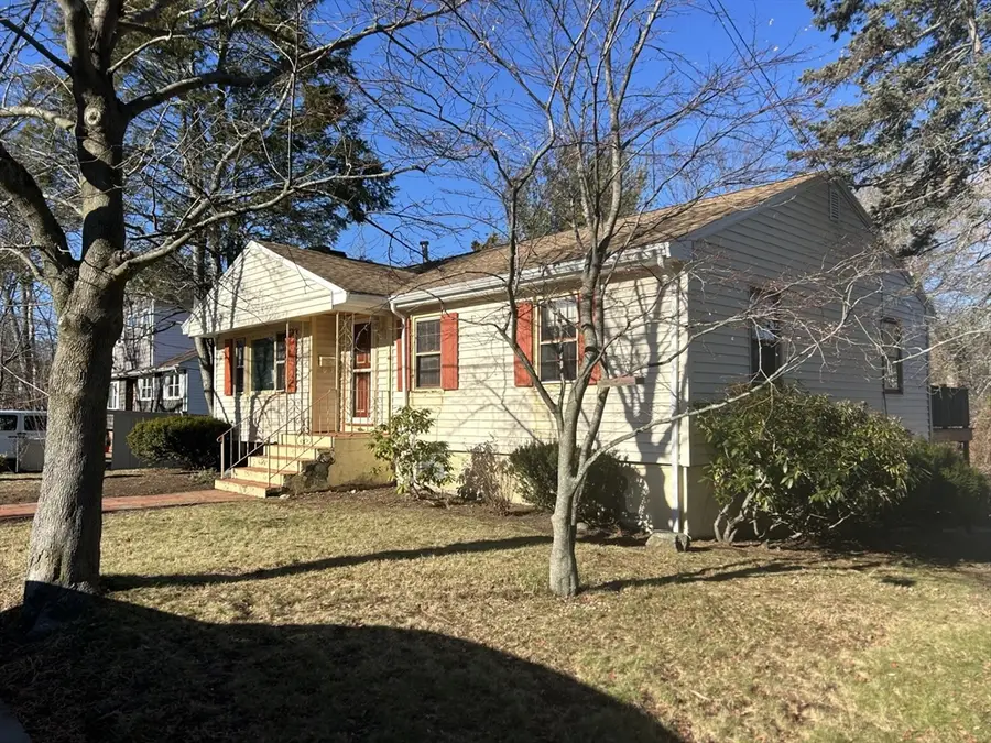 48 Burnett St, Melrose, MA 02176 - Image #2