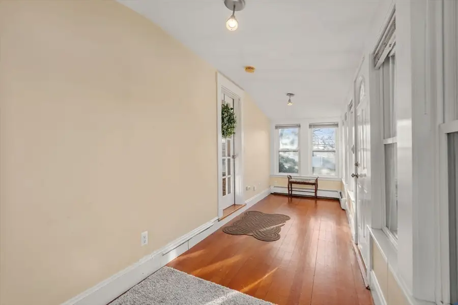 194 College Farm Rd, Waltham, MA 02451 - Image #3