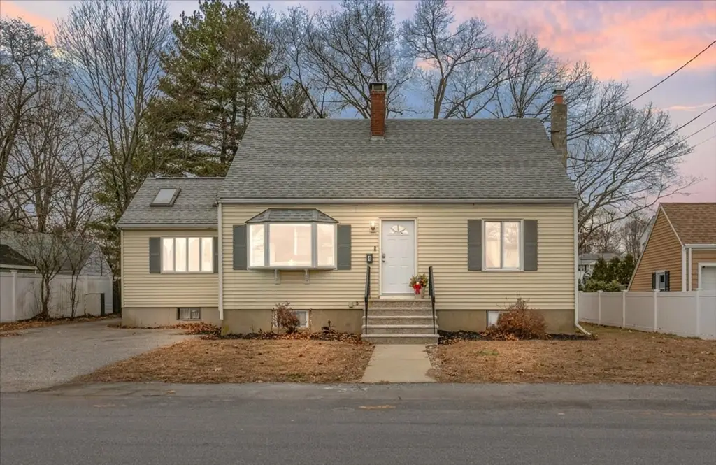 4 Maywood Terrace, Woburn, MA 01801 - Image #1
