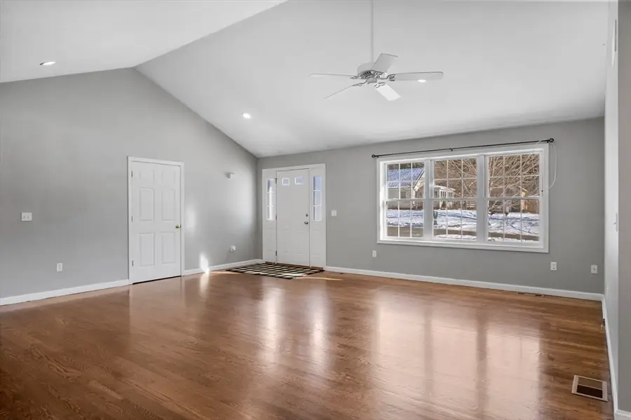 164 Railroad St, Belchertown, MA 01007 - Image #3