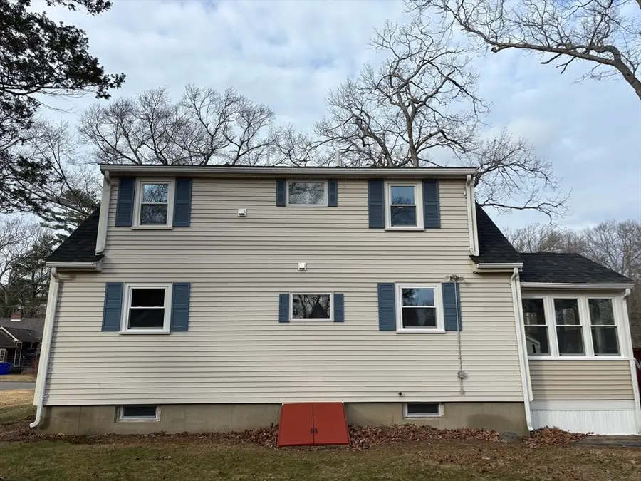 37 Berlin St, Rockland, MA 02370 - Image #2
