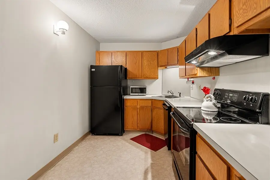 159 Main St #12B, Stoneham, MA 02180 - Image #3