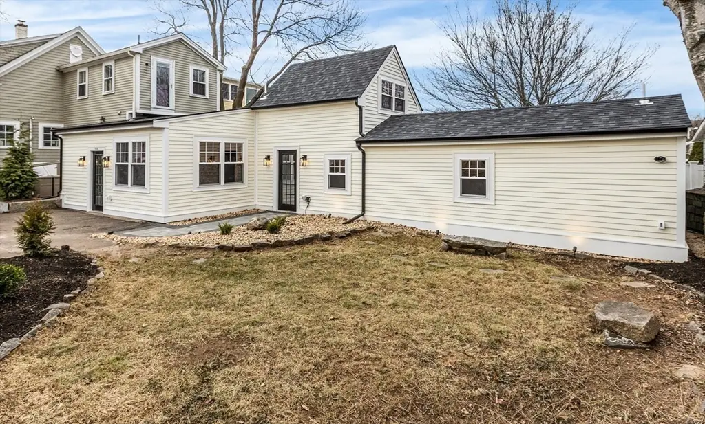 5R Smith St #2, Rockport, MA 01966 - Image #1