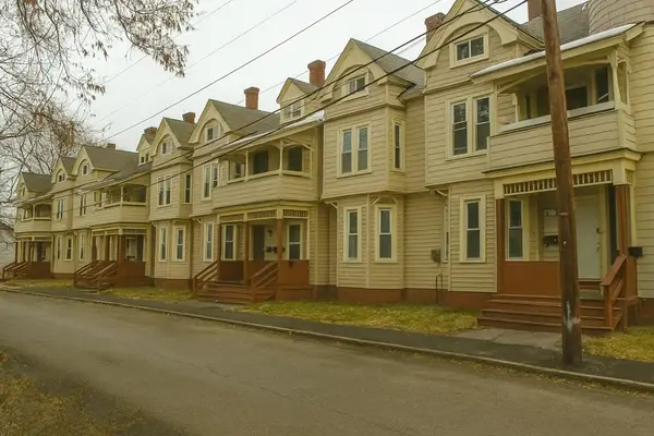 1-23 Eastern Ave, Northampton, MA 01060