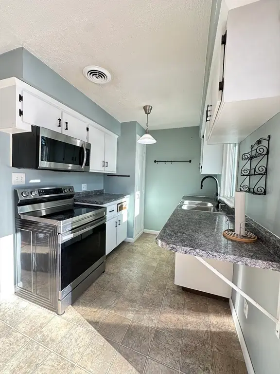 3 Sylvia St, Three Rivers, MA 01080 - Image #3