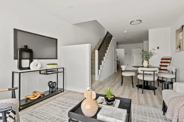 602 Canterbury #U1, Boston, MA 02131