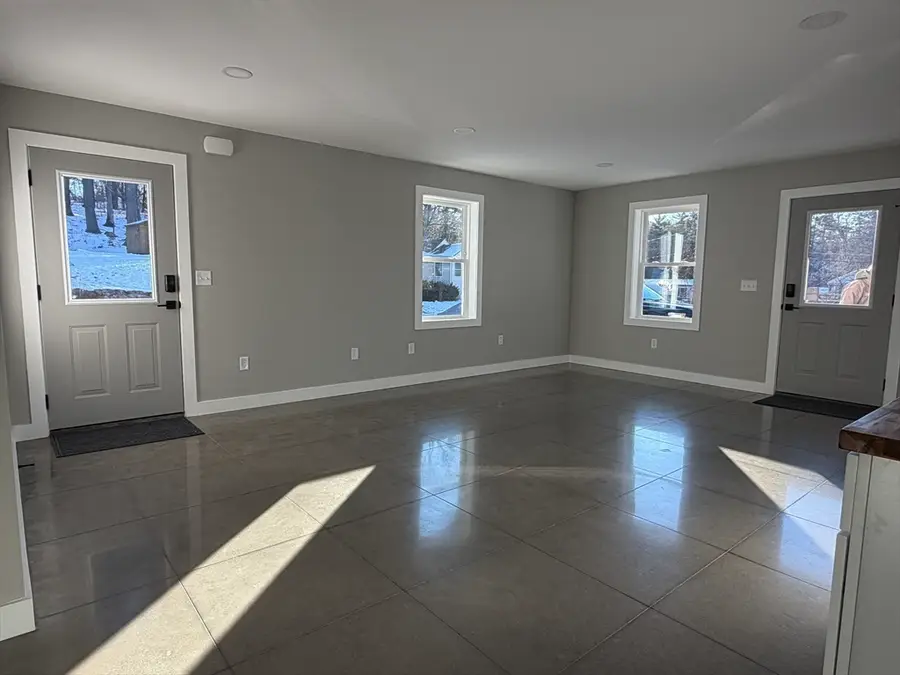 68 Acadia Road, Gardner, MA 01440 - Image #3