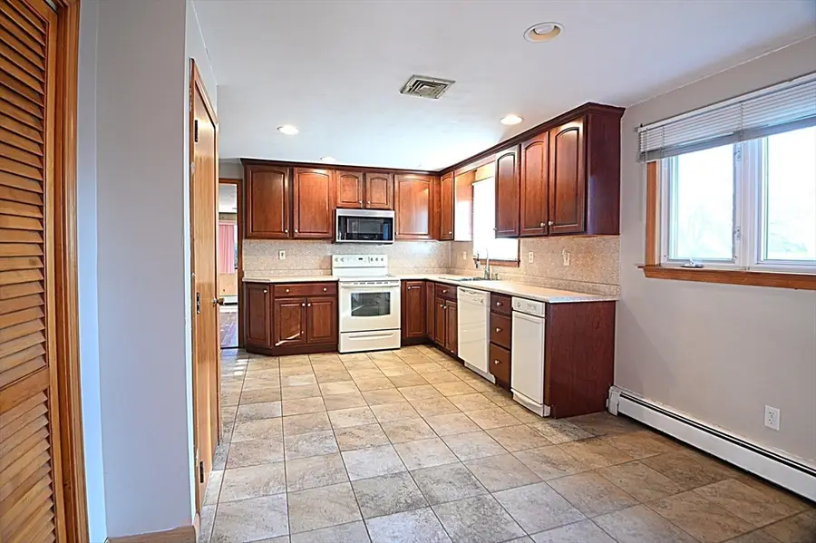 12 College Dr, Brockton, MA 02301 - Image #2