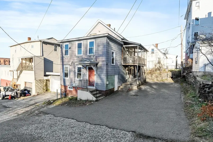 5 Mcfarland Ct, Worcester, MA 01604 - Image #2