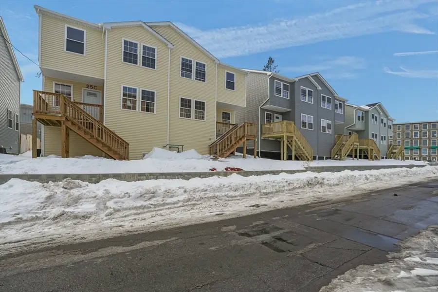 25 Lebanon St #C, Fall River, MA 02723 - #2