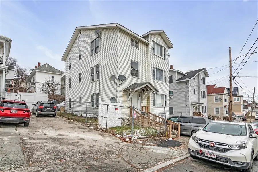 19 Oregon Ave, Lawrence, MA 01841 - Image #3