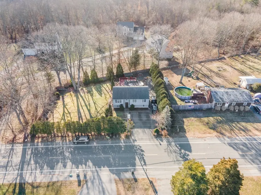 1396 Wilbur Ave, Swansea, MA 02777 - Image #3