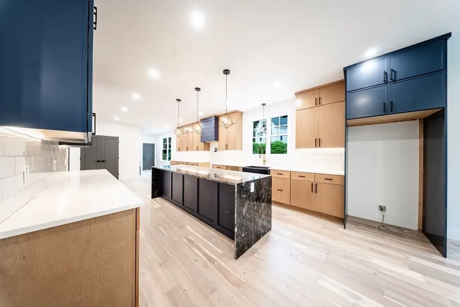 2 Spring Meadow Dr, Southborough, MA 01772 - Image #2