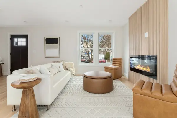 157 Boston Ave #1, Somerville, MA 02144