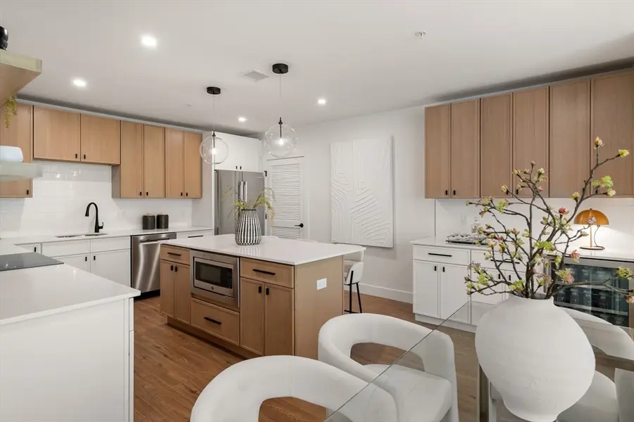 20 Audubon Way #402, Canton, MA 02021 - Image #2