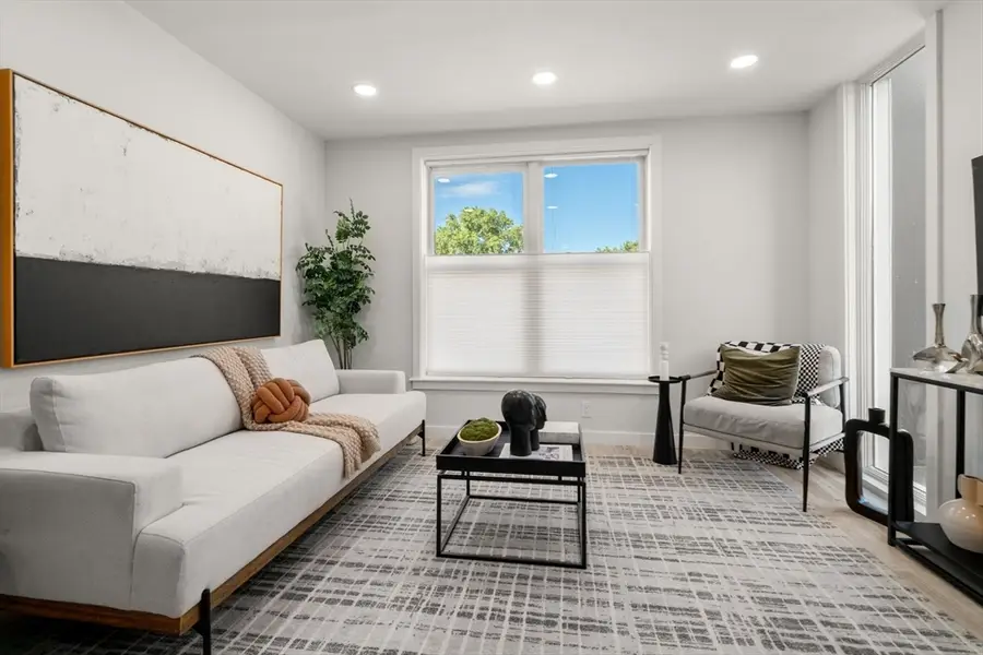 602 Canterbury #12U, Boston, MA 02131 - Image #3