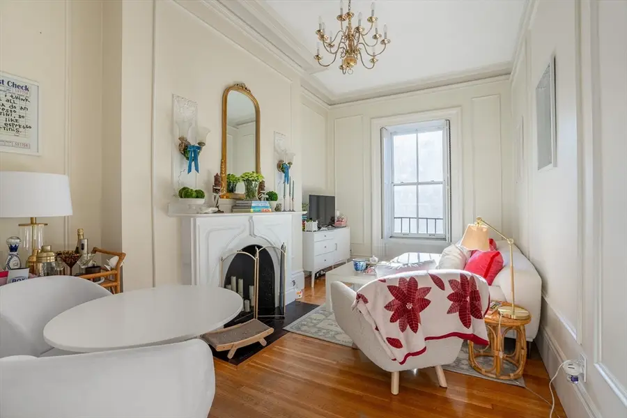 127 Beacon St #32, Boston, MA 02116 - Image #2