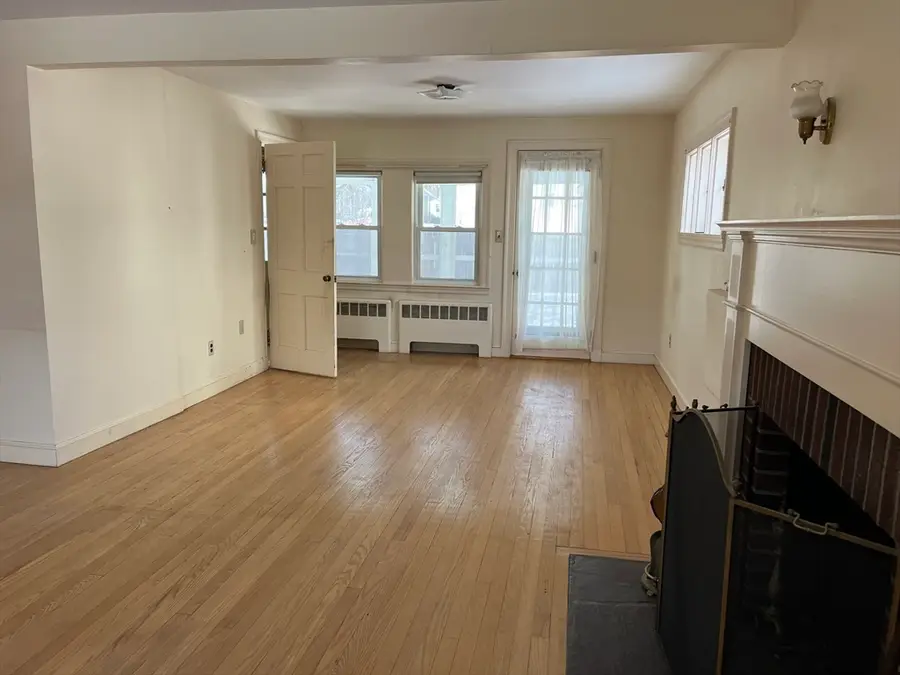 48 Mishawum Rd, Woburn, MA 01801 - Image #3