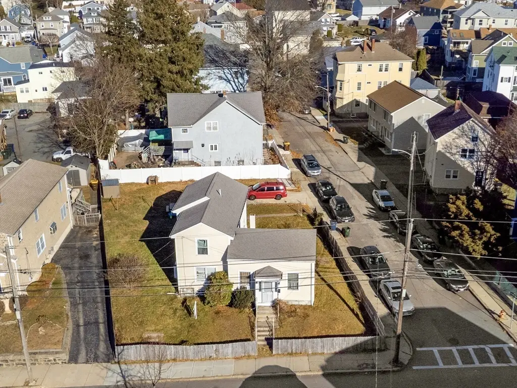 580 County St, Fall River, MA 02723 - Image #1