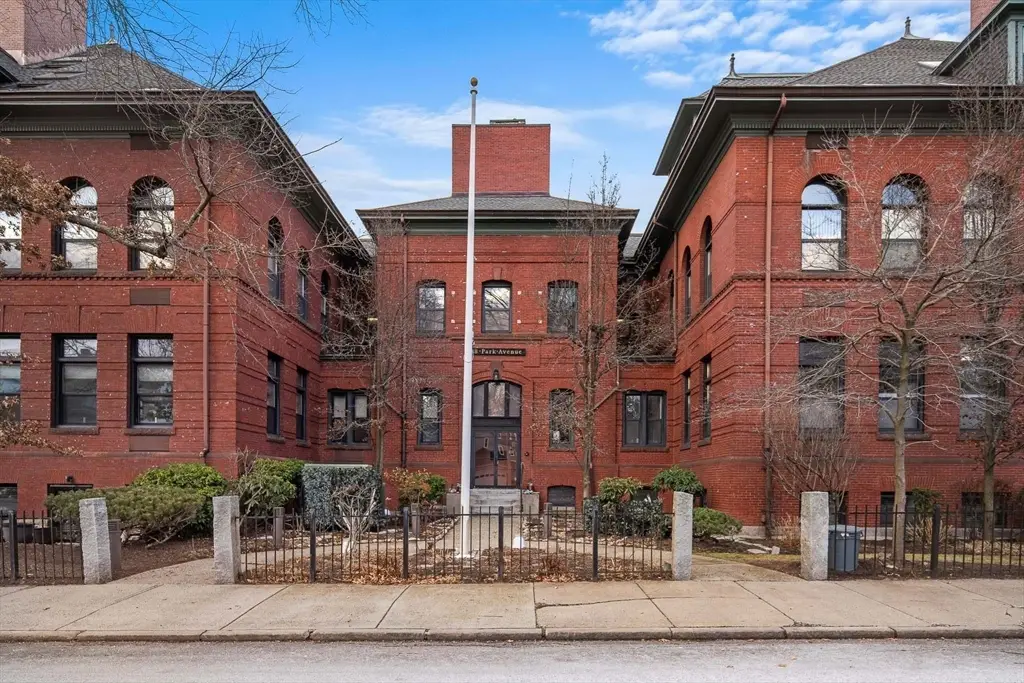 88 Park Ave #206, Arlington, MA 02476 - Image #1