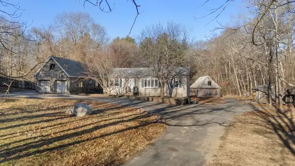 71 Richardson Ave, Norton, MA 02766