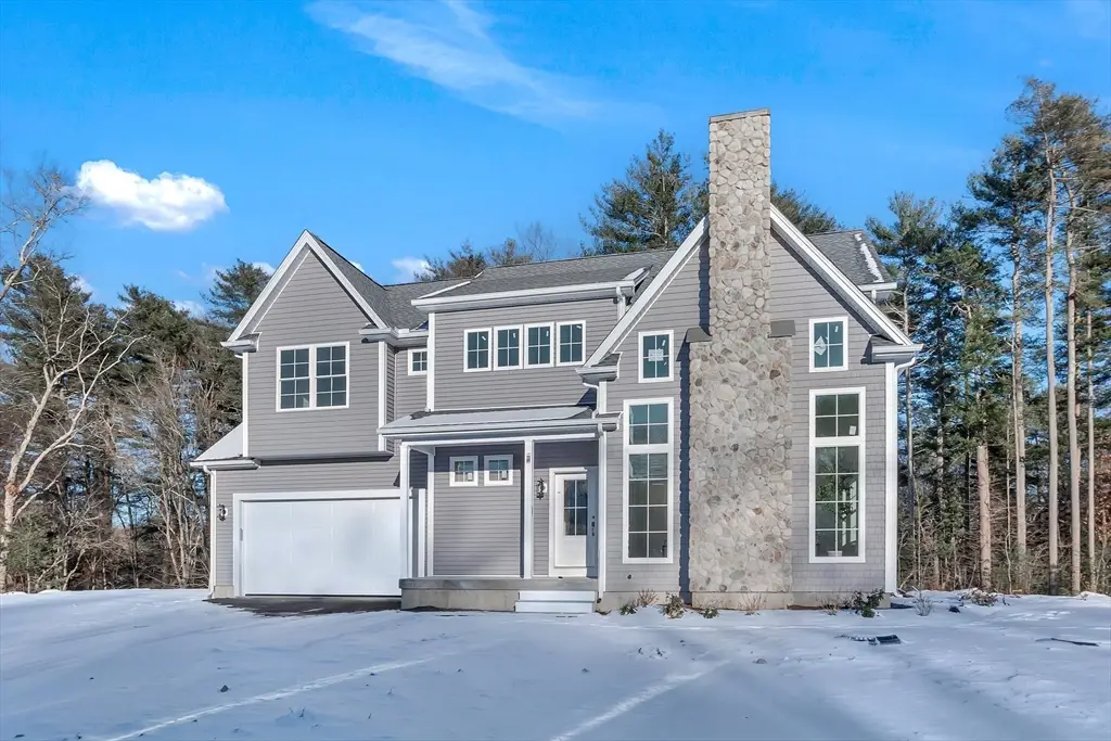 25 Columbine Rd, Rehoboth, MA 02769 - Image #1