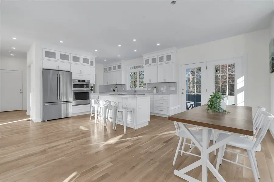 25 Columbine Rd, Rehoboth, MA 02769 - Image #2