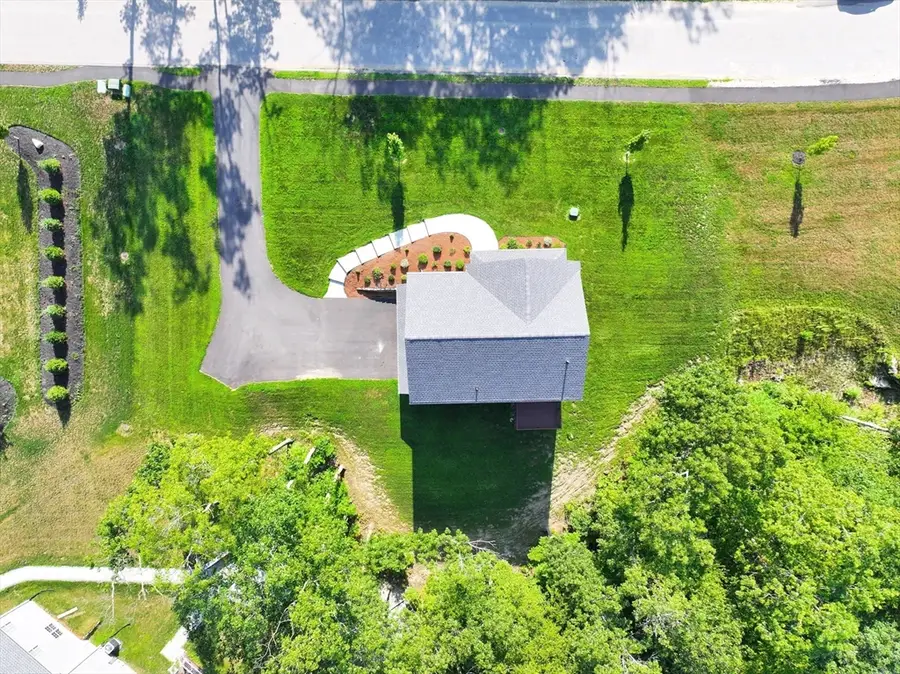 12 Oriole Dr, Groton, MA 01450 - Image #3