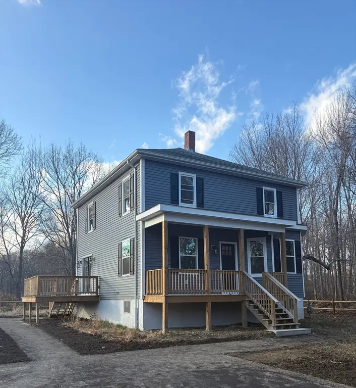 702 Bark St, Swansea, MA 02777 - Image #1