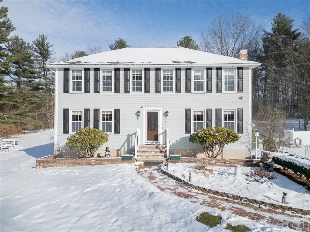 3 Joyce Dr, Tyngsborough, MA 01879 - Image #1