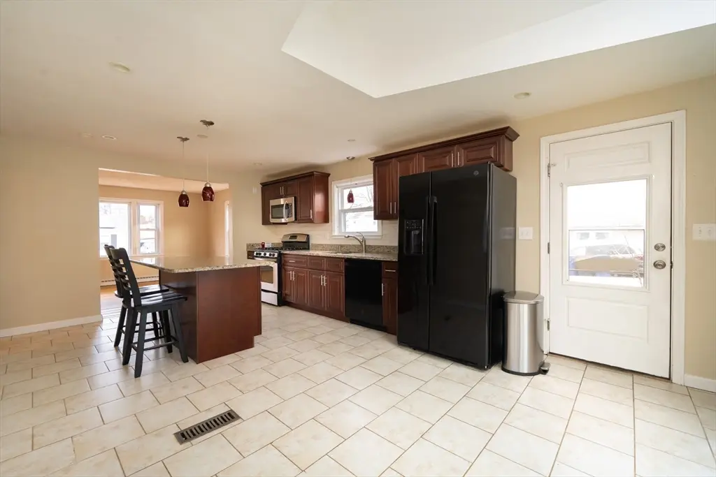 67 Cameron St, Pawtucket, RI 02861 - Image #1