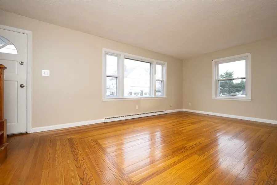 67 Cameron St, Pawtucket, RI 02861 - Image #3