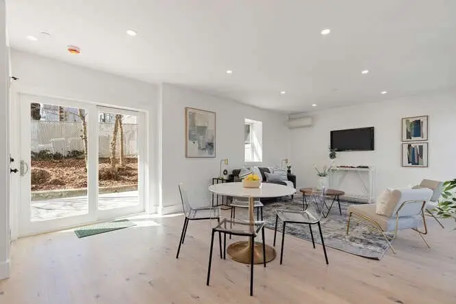 658 Mystic Ave, Somerville, MA 02145 - Image #3